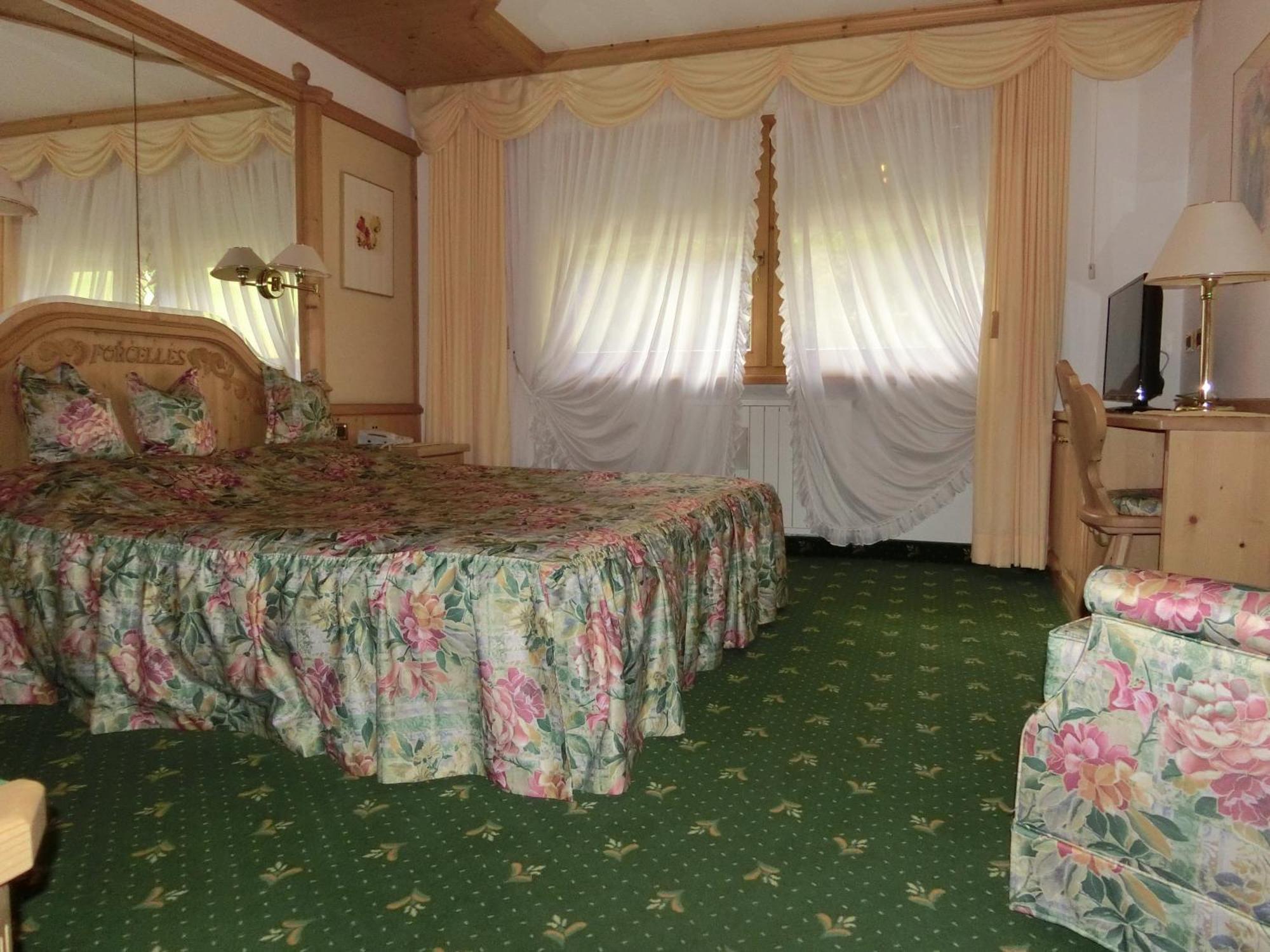 Garni Criss Apart otel Colfosco Dış mekan fotoğraf